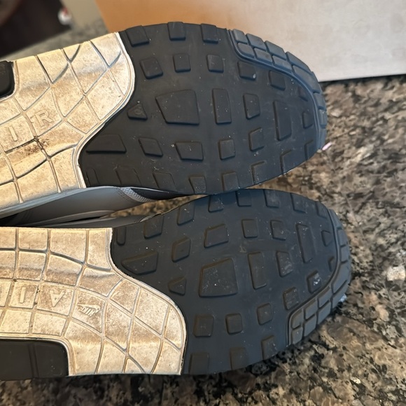 Nike air max 1 Gray and White Sneakers EUC 10.5 - Picture 9 of 13